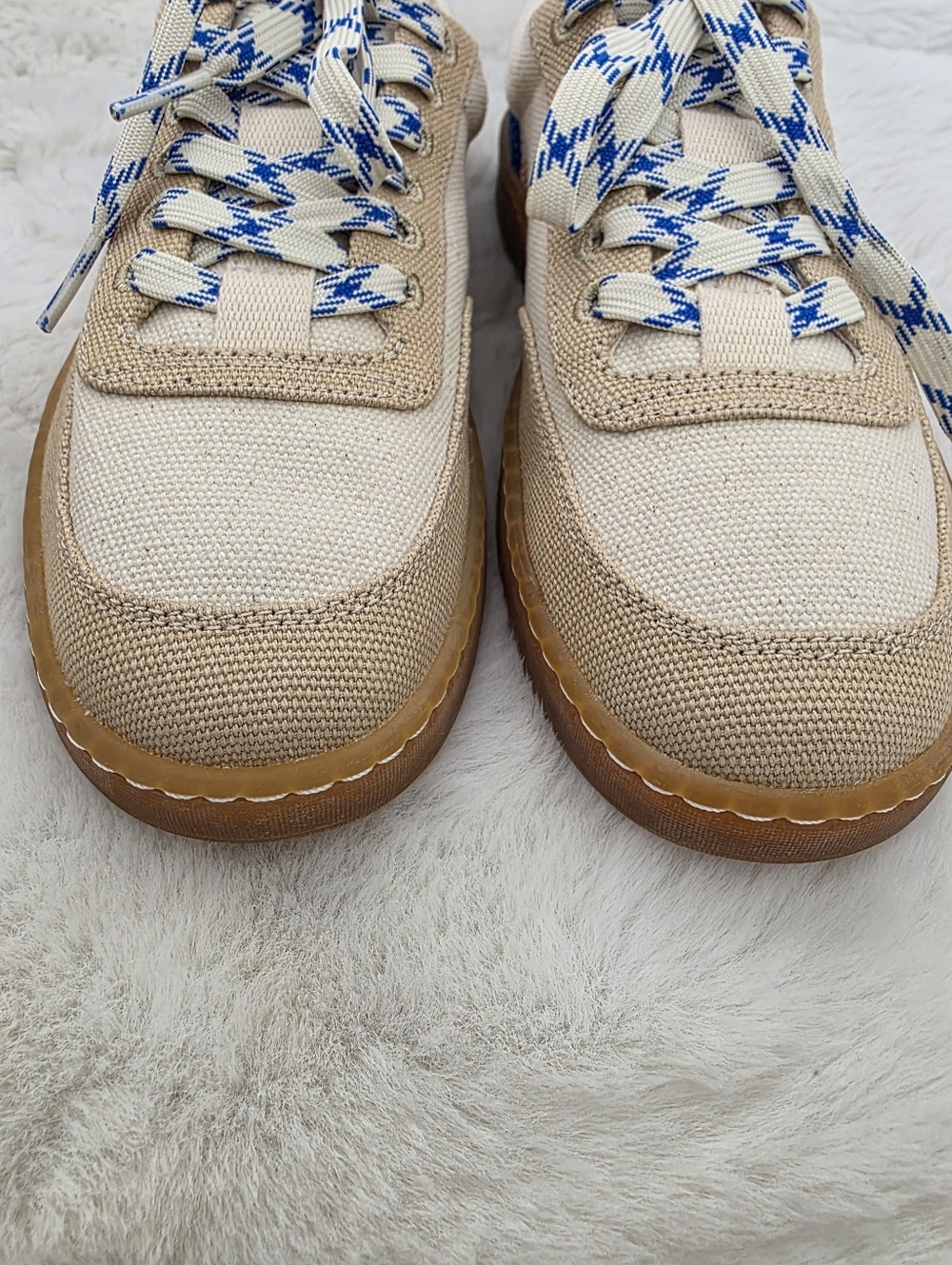 NEW Everlane The Tread-Bare Low-Top Canvas Sneaker Cream with Blue 7 - Picture 11 of 12